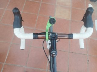 Bicicleta de carretera Guerciótti Cartesio carbono