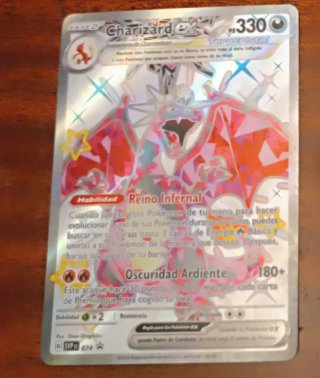 5 Cartas Charizard + 5 Fundas y Álbum Fulgor Negro
