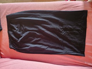 Ropa premamá vaquera azul y negra
