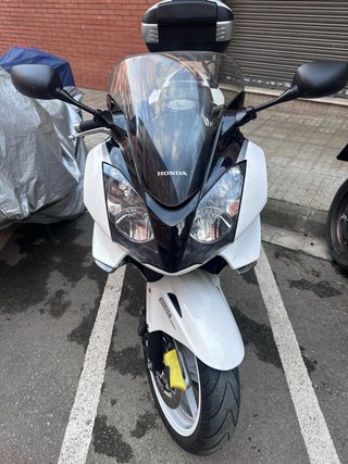 Honda VFR800 Blanca Sportbike(Oferta esta semana)