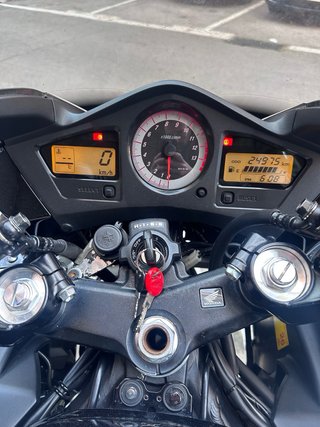 Honda VFR800 Blanca Sportbike(Oferta esta semana)