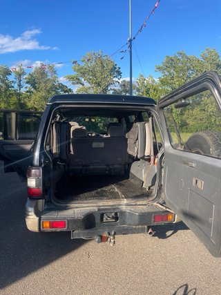 Mitsubishi Montero v20 2.5td