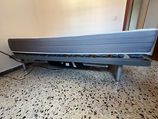 Cama articulada eléctrica geriátrica + barandilla