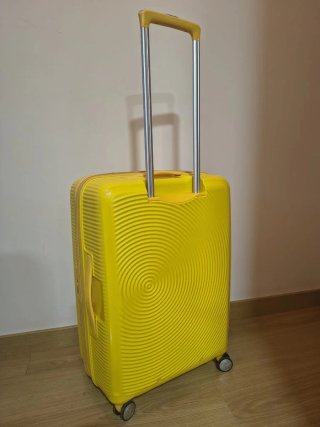 Maleta American Tourister Amarilla