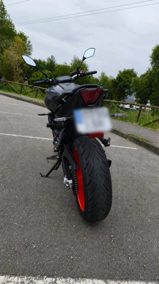 Yamaha MT-07 2021 Gris Limitada A2