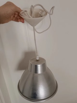 Lámpara estilo industrial