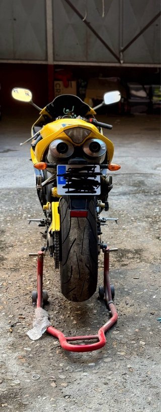 Yamaha R1 - Un solo propietario