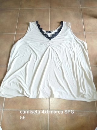 Camiseta Nike Gris Talla 3XL Mujer