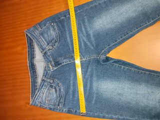 Pantalón vaquero mujer campana