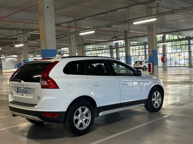 Volvo XC60 2.4D 175CV 2010 (garantia premium)