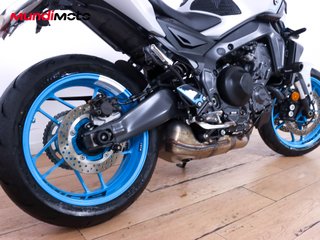 YAMAHA MT 09