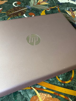 Portátil HP Pavilion 14-bf005ns i5 Rosa