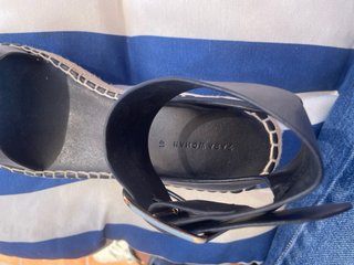 Sandalias negras plataforma esparto T41