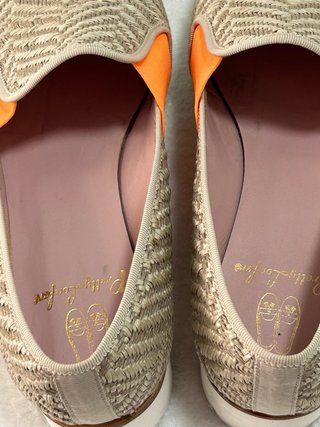 Mocasines trenzados beige y naranja talla 37
