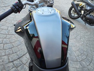 BMW F900R 2021 - 10.000 km