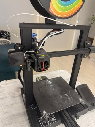 Impresora 3D Creality Ender 3 v2 NEO + Filamento