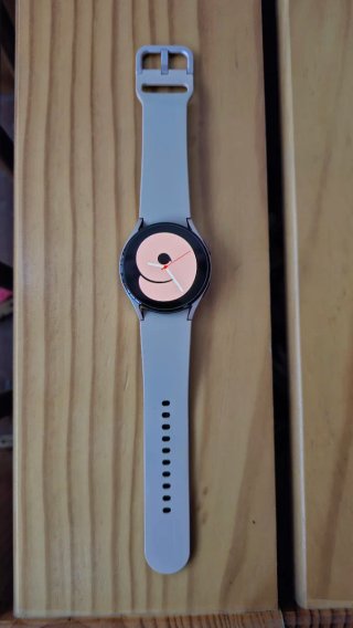 Samsung Galaxy Watch 4 Rosa