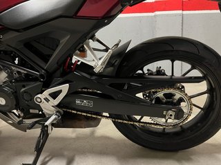 Honda CB125R 2019 Negra/Roja