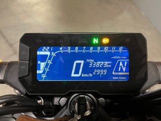 Honda CB125R 2019 Negra/Roja