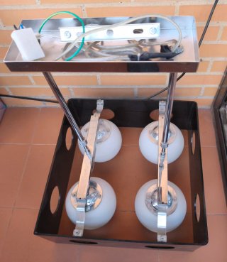 Lámpara de techo moderna negra y blanca