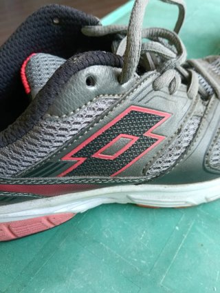Scarpe Lotto grigie e rosse