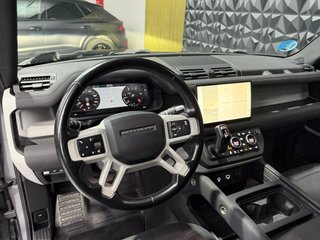 Land Rover Defender 2022