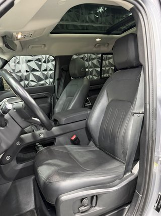 Land Rover Defender 2022