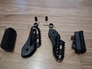 Reposapiés BMW F800GS Delanteros Goma Original