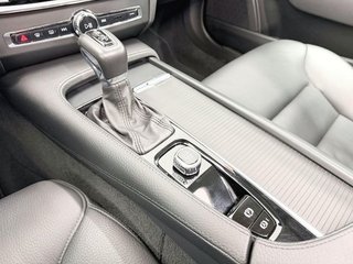 Volvo S90 SEDáN 2.0 D4 MOMENTUM AUTO 190CV