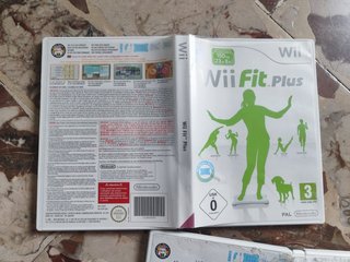 Wii Balance board + 2 giochi Wii Fit