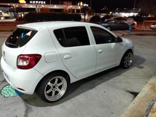 Dacia Sandero 2014