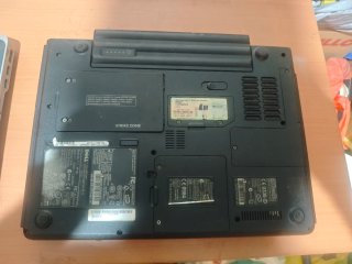 Ordenador portátil Dell antiguo