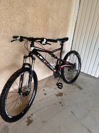 Bicicleta Orbea Enduro Doble Suspensión