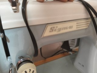 Máquina de coser Sigma 140 Eléctrica