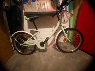 Bicicleta niña paseo con cesta