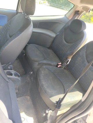 Citroen C2 2006, averiado y sin itvy