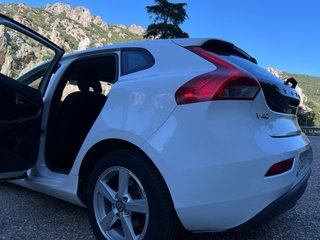 Volvo V40 2013 SIN GARANTIA