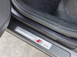 A3 SPORTBACK S-LINE 2.0 TDI CR 140CV * 1 DUEÑO *