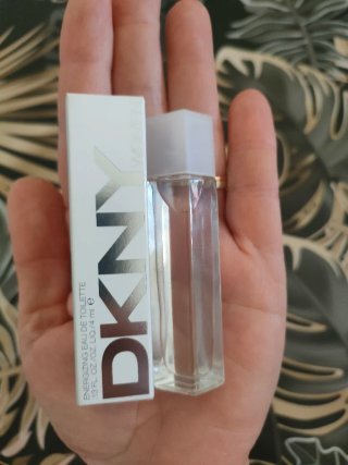 Miniatura DKNY Energizing Eau de Toilette 4ml