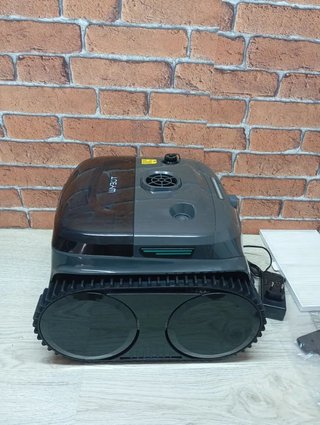 WYBOT C2 Vision AI Robot Limpiafondos