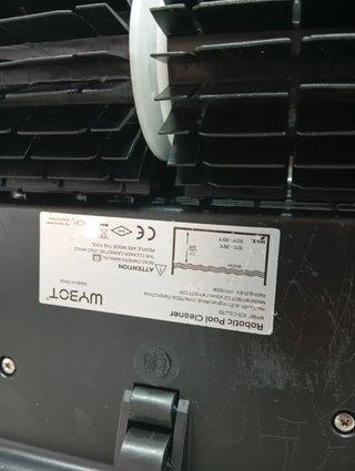 WYBOT C2 Vision AI Robot Limpiafondos