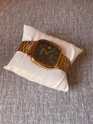 Reloj Casio Vintage Dorado y Negro
