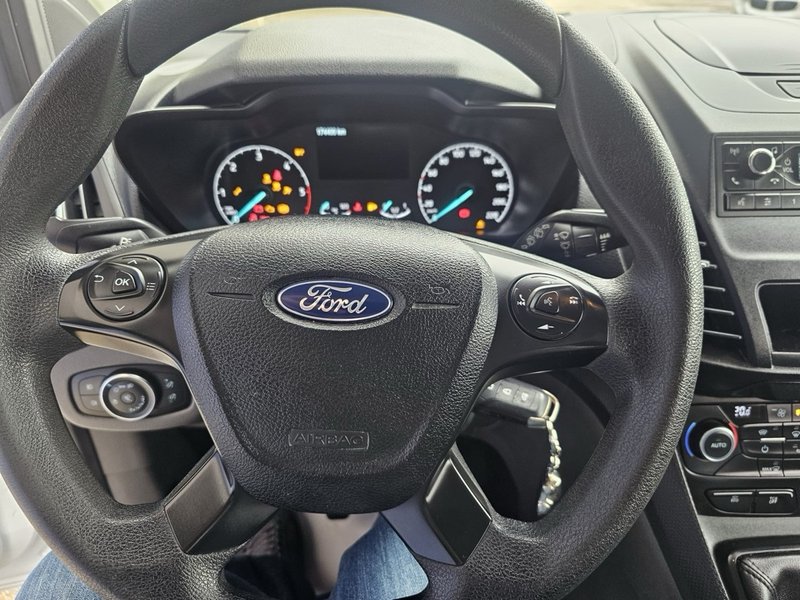 Ford Tourneo Connect 2022, foto 12