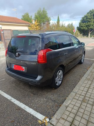 Peugeot 5008 2010