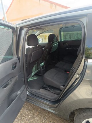 Peugeot 5008 2010