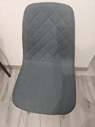 Juego 4 sillas comedor tela y madera