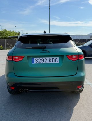 Jaguar F-Pace 2017