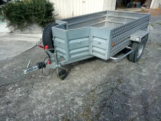 Remolque ligero con freno 750kg