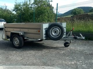 Remolque ligero con freno 750kg