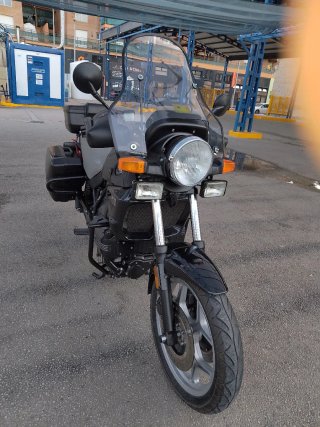 BMW K75 Metrpolitan Negra